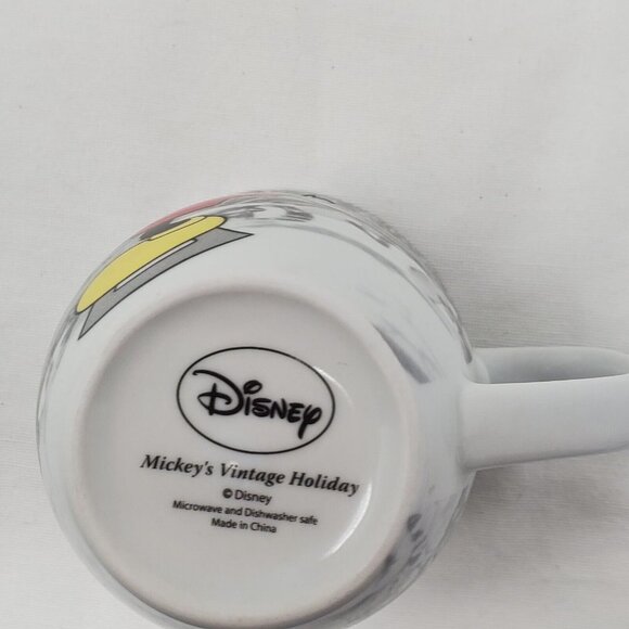 Disney, Jolly, Mickey's Vintage Holiday Ice Skating In Santa Hat Coffee Cup Mug - Picture 9 of 10